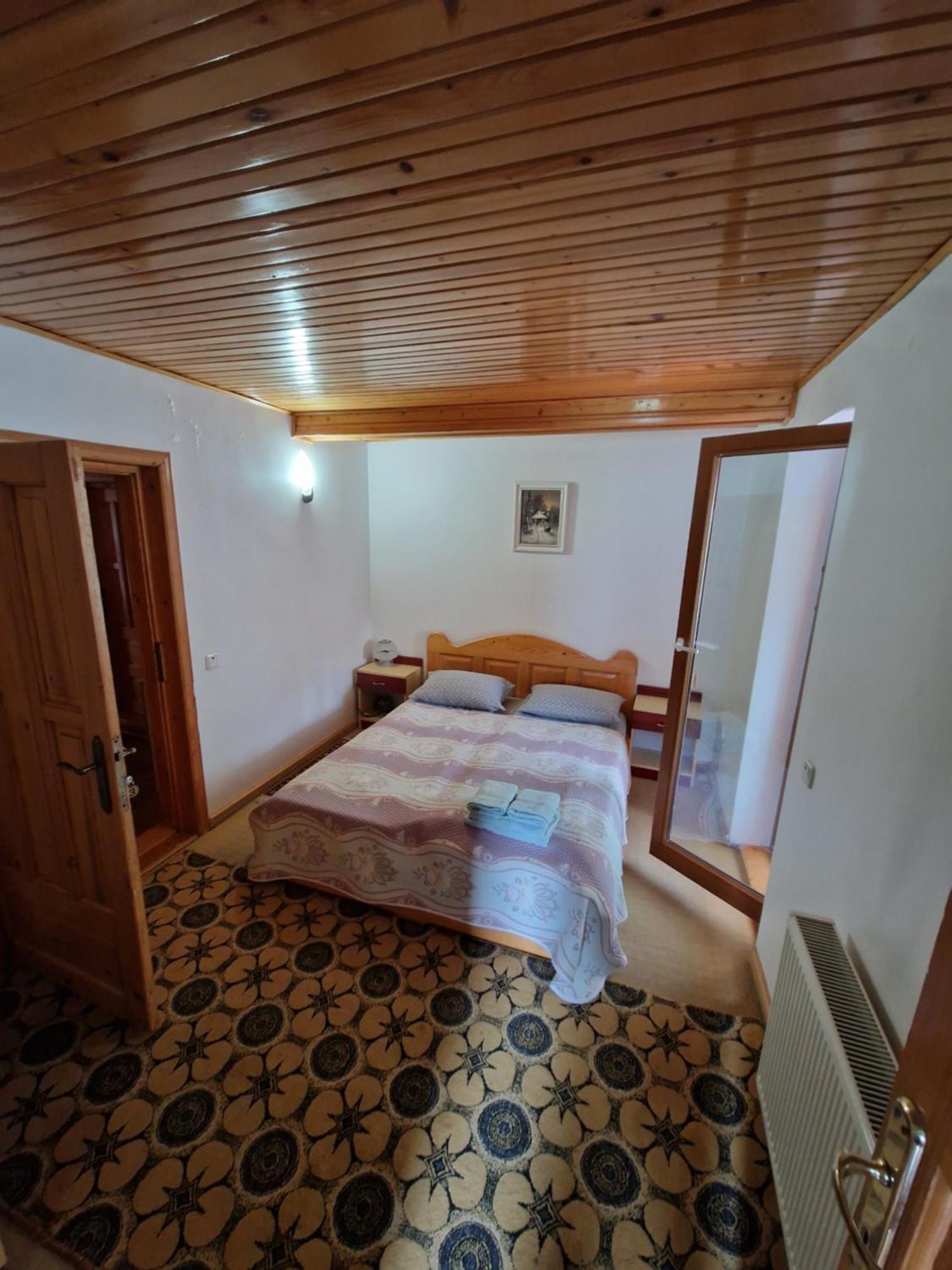 Отель Voro Mold Гура-Гуморулуй Экстерьер фото